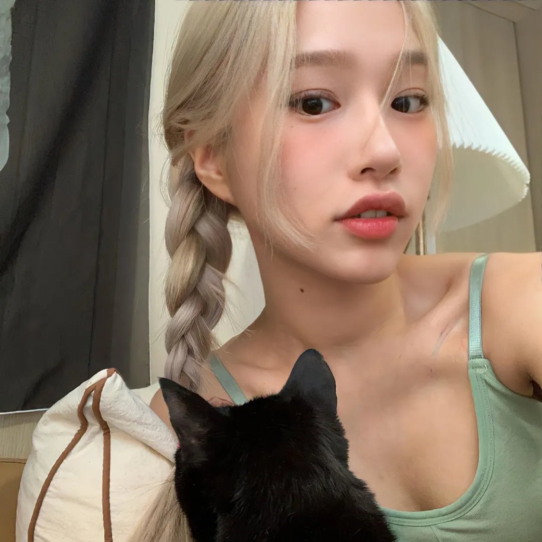 滑板女孩